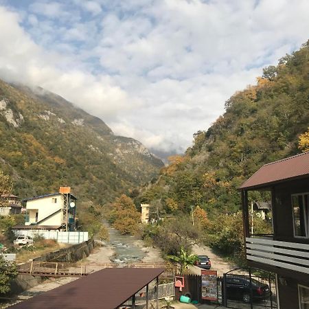 Барнаба 加格拉 外观 照片