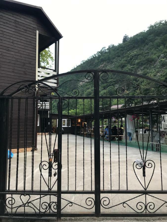 Барнаба 加格拉 外观 照片